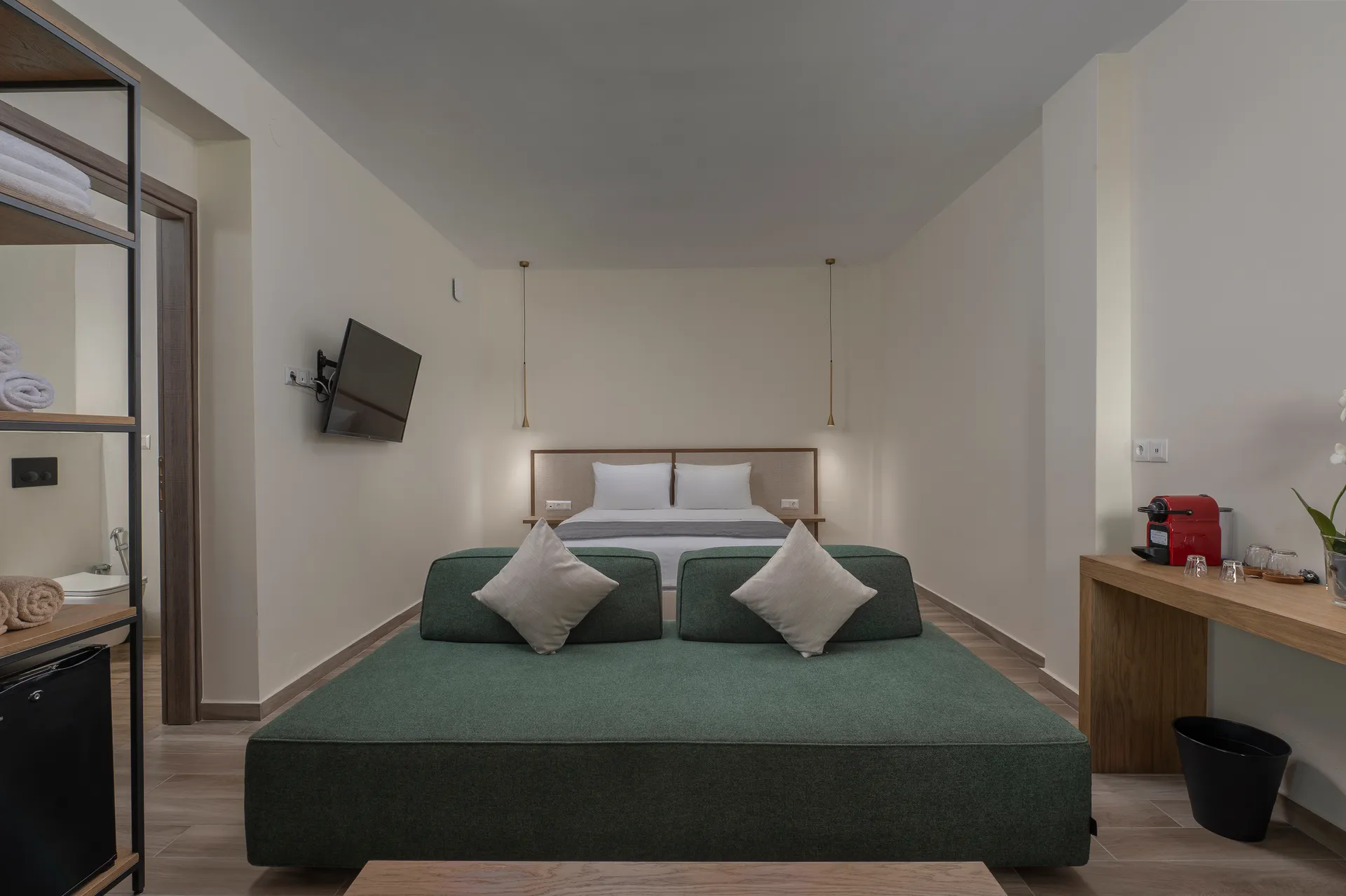 Tiara Holidays - Casa Panorama - premium pool side room sea view